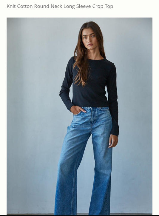 Everyday Crop Long Sleeve Knit